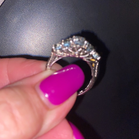 💎💎 5 Stone Aquamarine 💎💎 - Picture 9 of 10